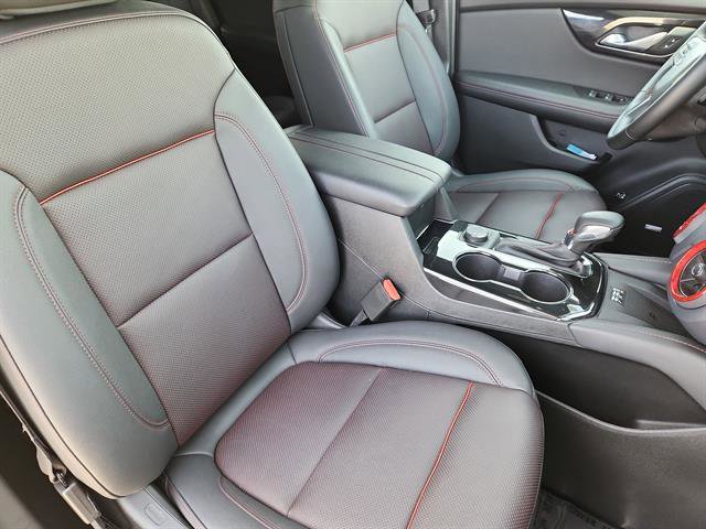 Used 2025 Chevrolet Blazer RS image 12