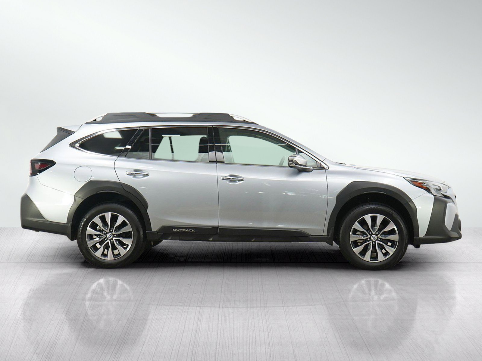 Used 2024 Subaru Outback Touring XT w/ Popular Package #2 AWD/4WD image 6