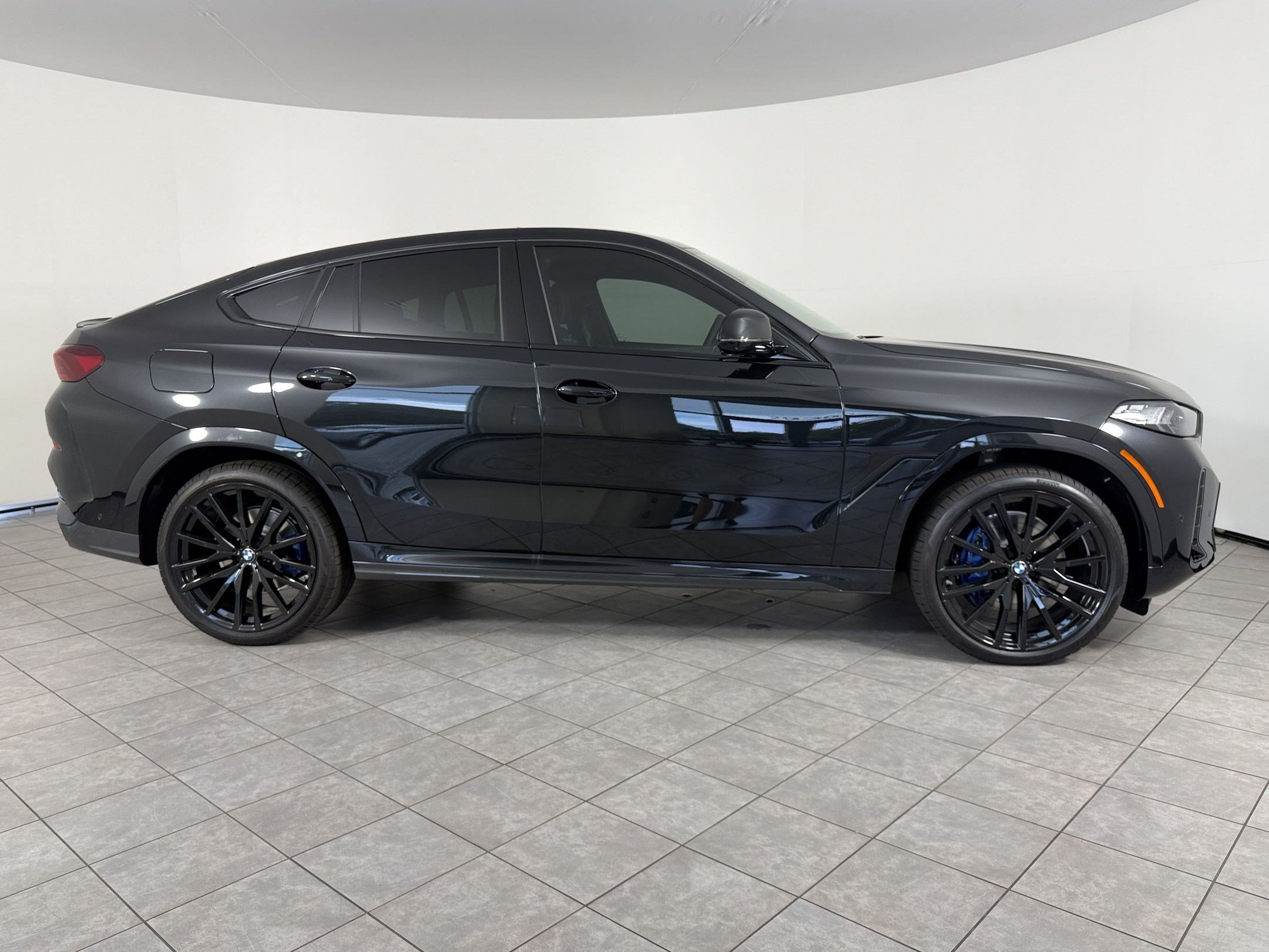 New 2027 BMW X6 xDrive40i AWD/4WD image 7