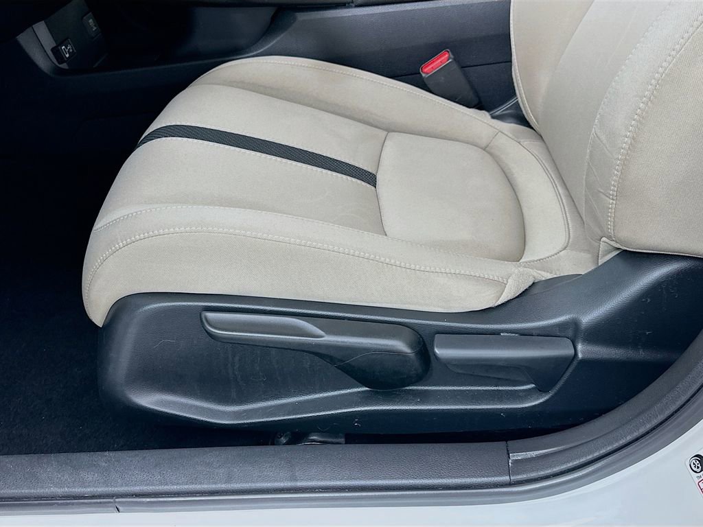 Used 2018 Honda Civic EX image 19