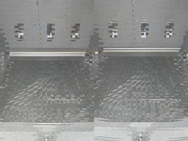 Used 2024 Subaru Crosstrek 2.0i Premium w/ Popular Package #4 image 17