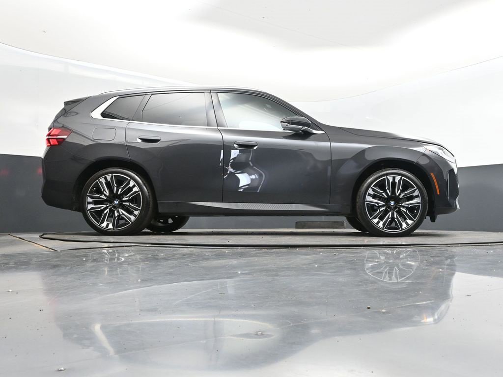 Used 2025 BMW X3 xDrive30i w/ Premium Package image 43