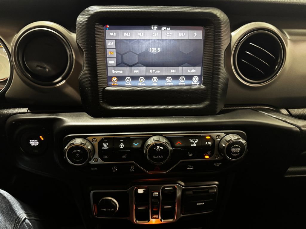 Used 2022 Jeep Wrangler Unlimited Sport image 14