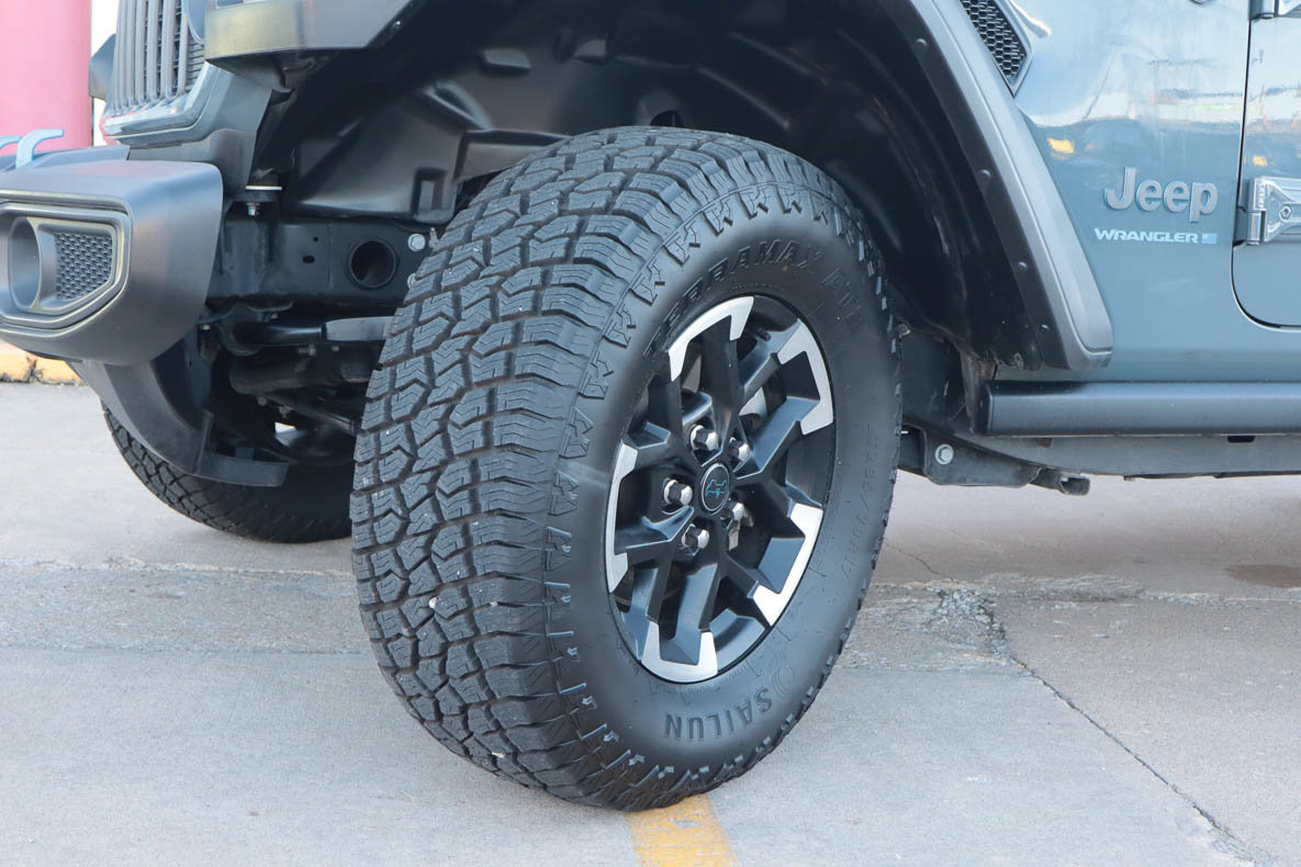 Used 2024 Jeep Wrangler Unlimited Rubicon 4xe AWD/4WD image 18
