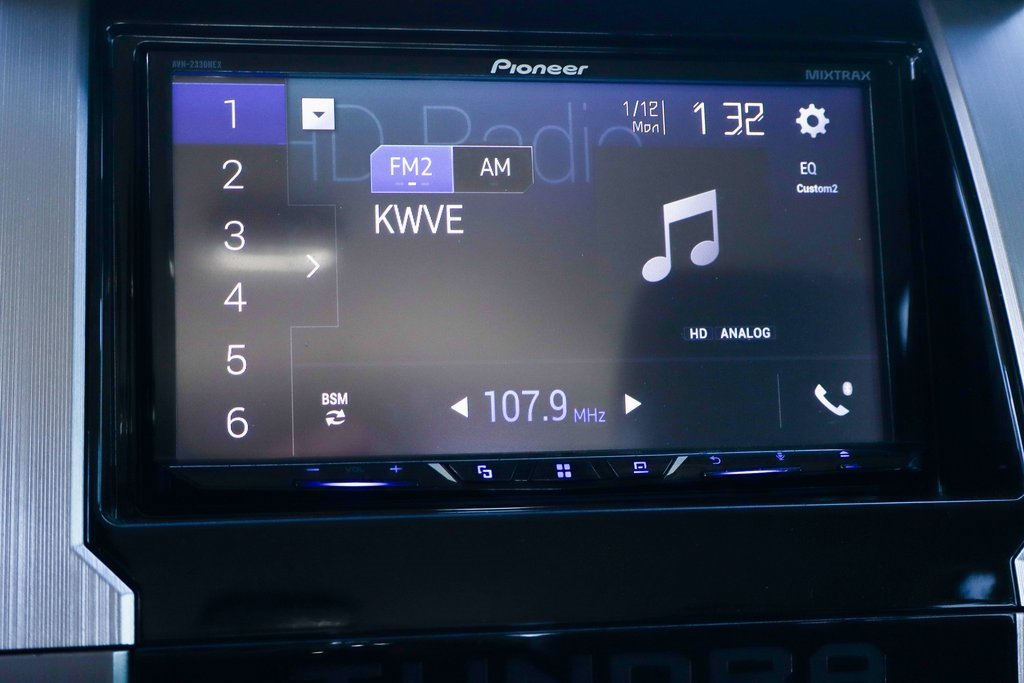 Used 2017 Toyota Tundra SR5 image 29