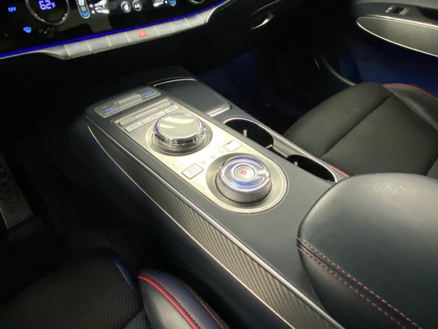 Used 2023 Genesis GV70 2.5T w/ Sport Prestige Package image 29