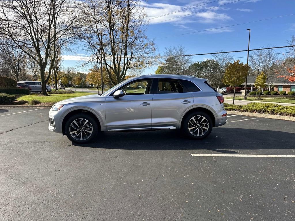 Used 2022 Audi Q5 2.0T Premium Plus w/ Premium Plus Package image 4