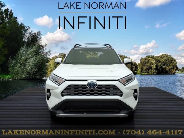 Used 2020 Toyota RAV4 Limited AWD/4WD image 3