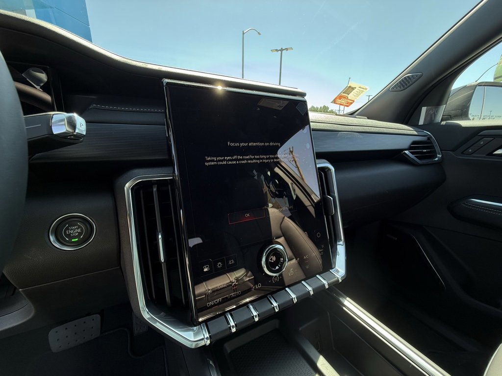 New 2025 GMC Acadia Elevation w/ Elevation Premium Package image 23