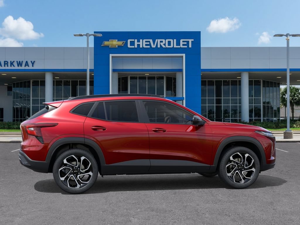 New 2026 Chevrolet Trax RS w/ Driver Confidence Package FWD image 5