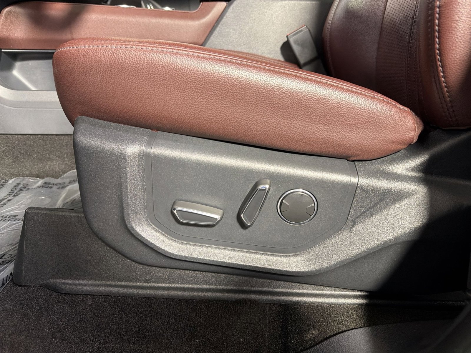 Used 2022 Ford Expedition Max Limited image 30