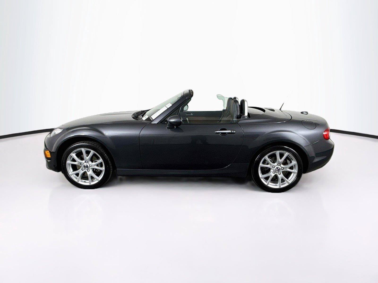 Used 2014 MAZDA MX-5 Miata Grand Touring w/ Premium Package RWD image 15