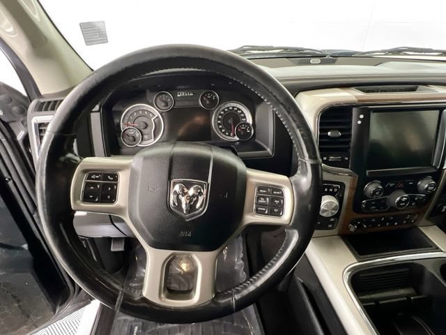 Used 2016 RAM 1500 Laramie w/ Convenience Group AWD/4WD image 10
