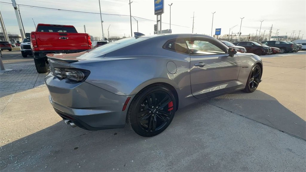 Used 2022 Chevrolet Camaro LT w/ Redline Edition image 8