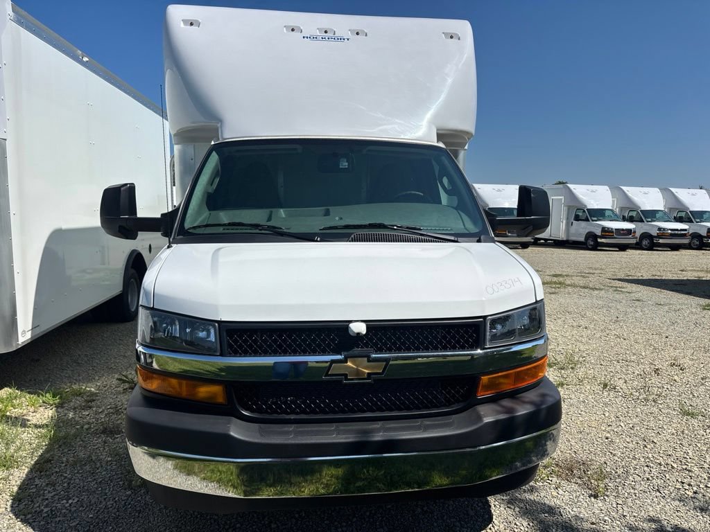 New 2026 Chevrolet Express 4500 w/ Power Convenience Package RWD image 1