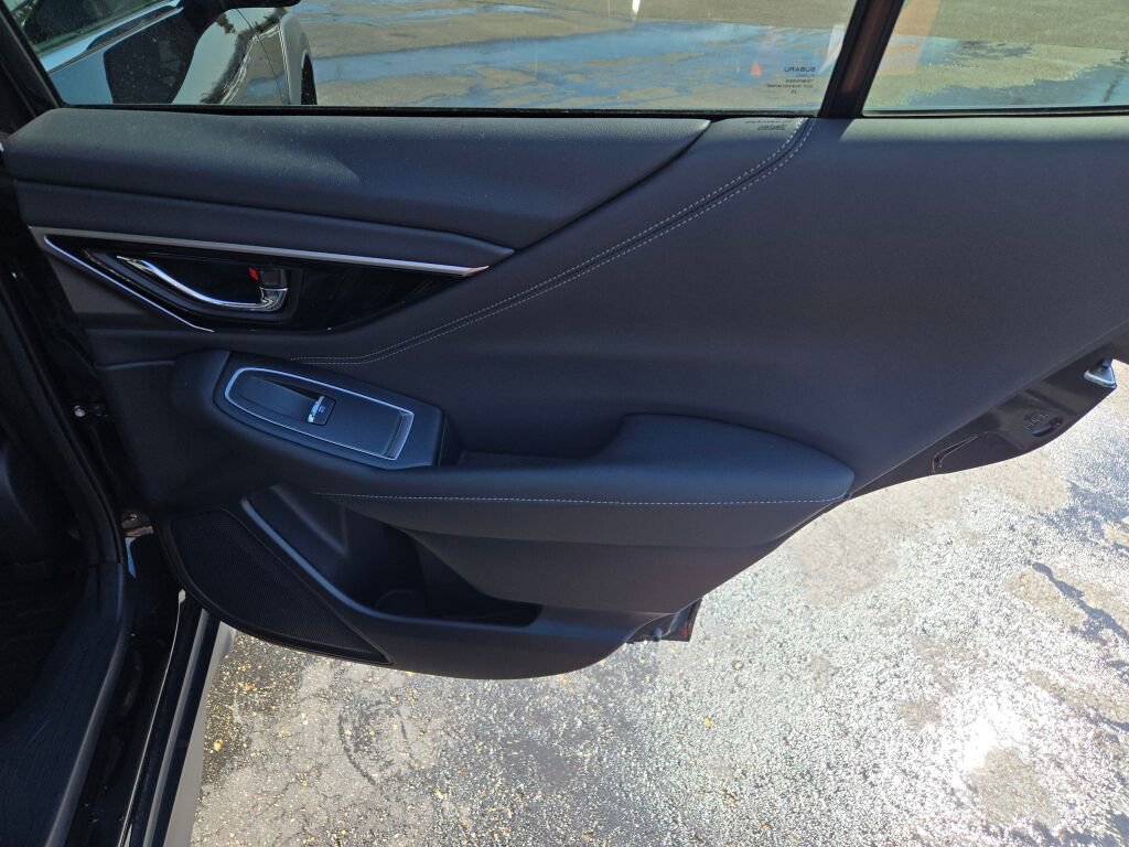 Certified 2025 Subaru Outback Touring XT image 8
