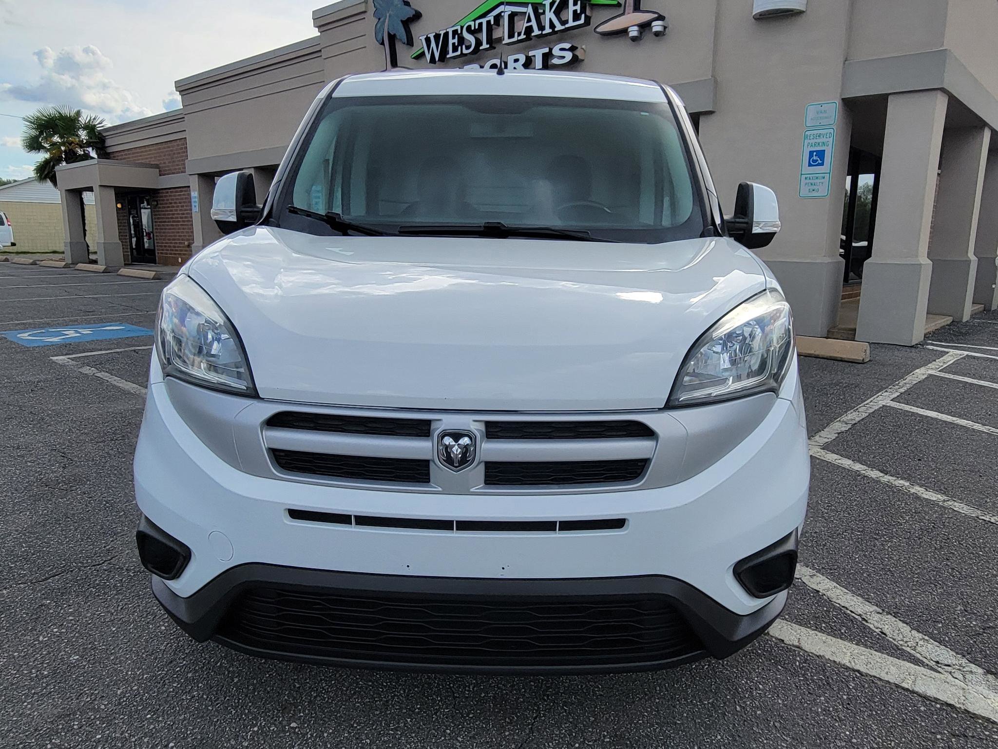 Used 2018 RAM ProMaster City Tradesman SLT FWD image 4