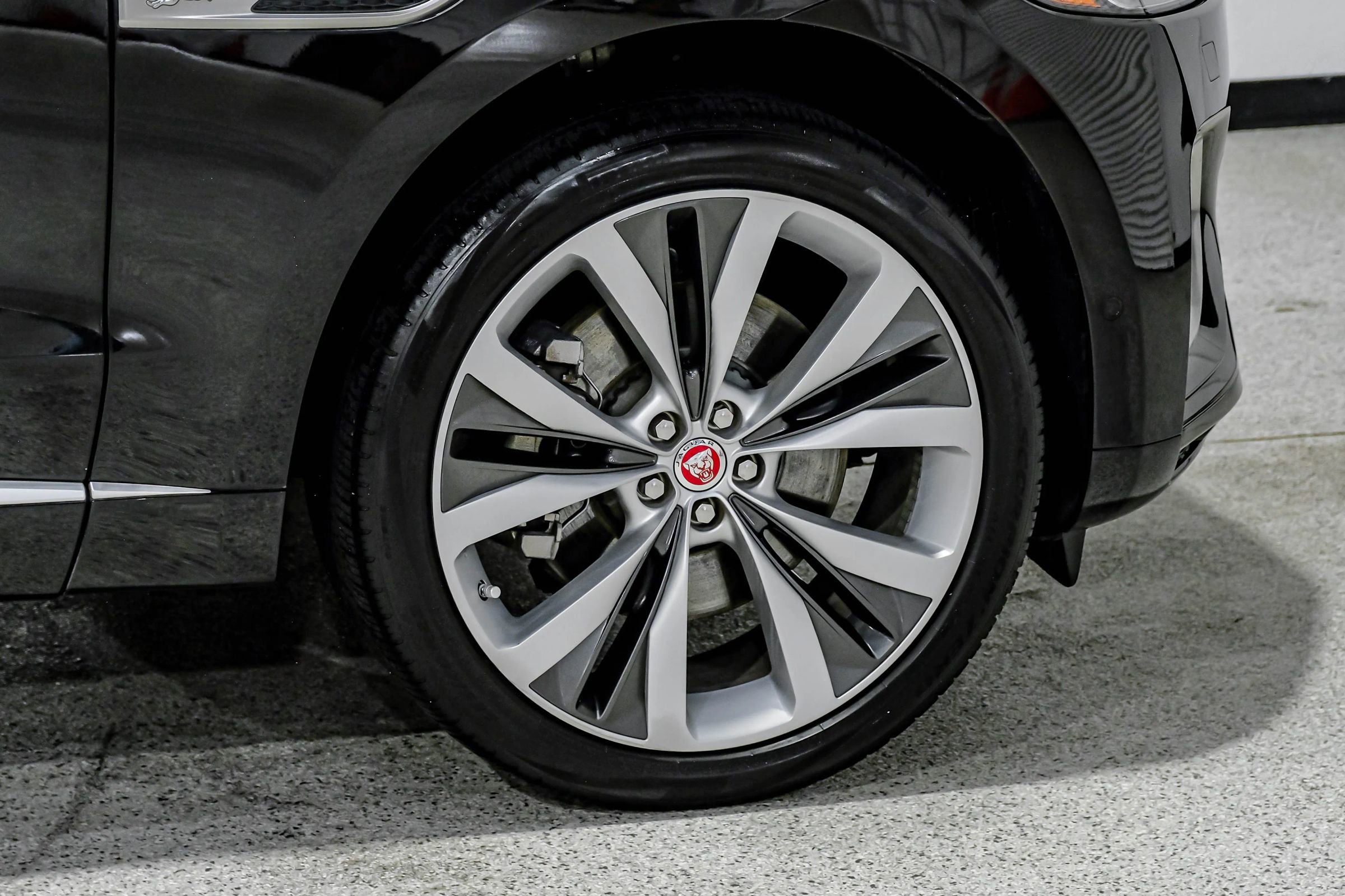 Used 2021 Jaguar F-PACE R-Dynamic S AWD/4WD image 66