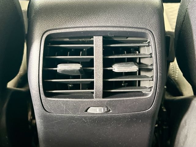 Used 2022 Ford Escape SE w/ Cold Weather Package AWD/4WD image 26