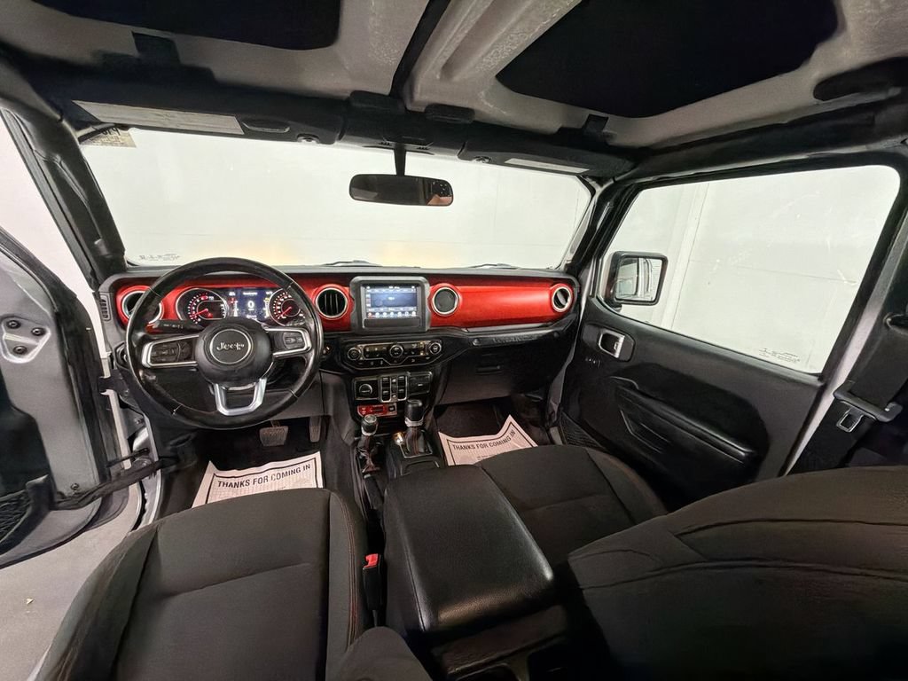 Used 2020 Jeep Wrangler Unlimited Rubicon w/ Cold Weather Group AWD/4WD image 19