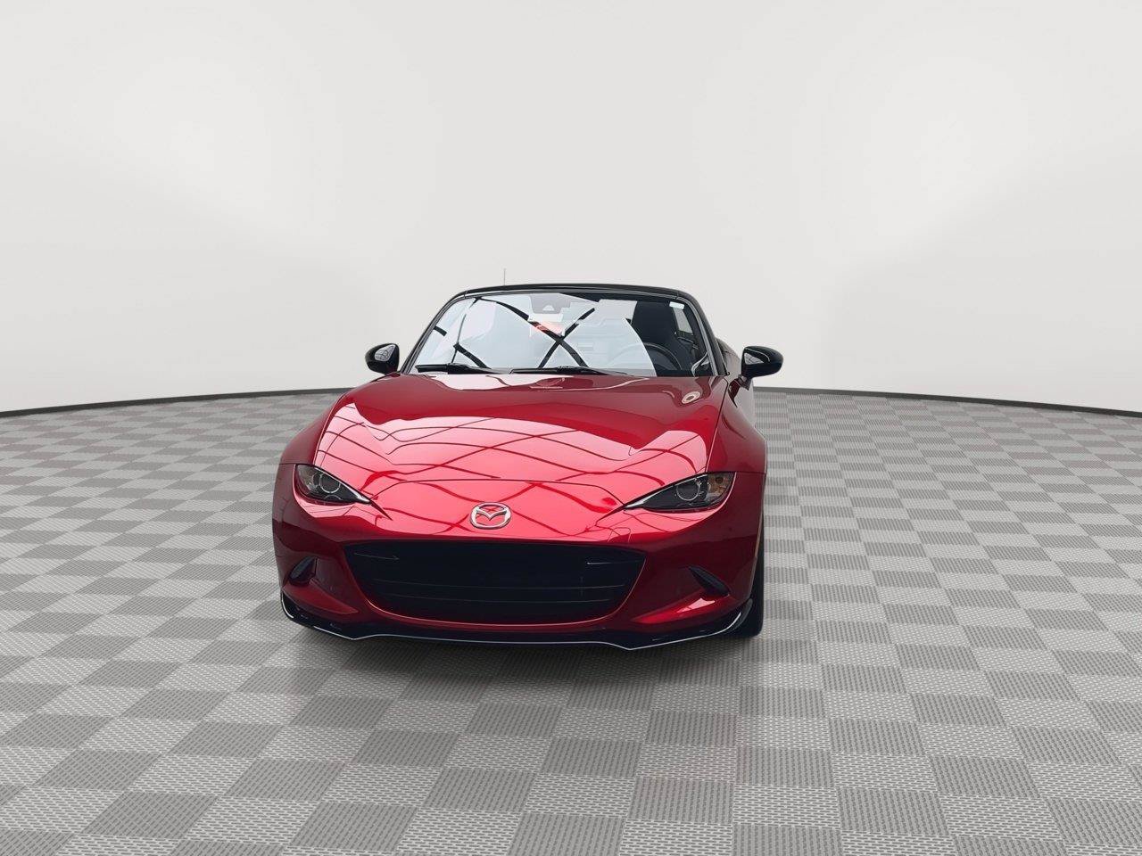 Certified 2021 MAZDA MX-5 Miata Club RWD image 28