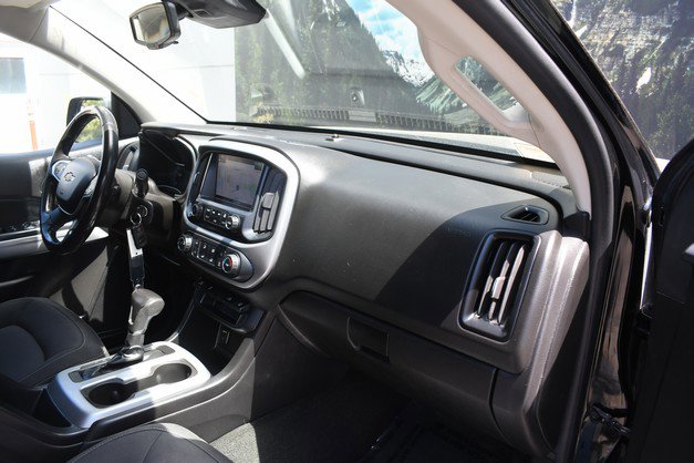 Used 2018 Chevrolet Colorado LT w/ LT Convenience Package AWD/4WD image 24