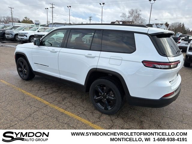 Used 2023 Jeep Grand Cherokee L Limited w/ Luxury Tech Group II image 6