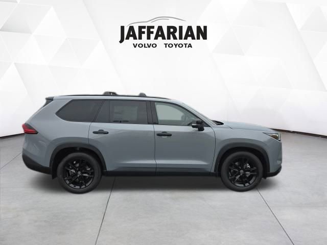 New 2026 Toyota Grand Highlander AWD Hybrid image 2