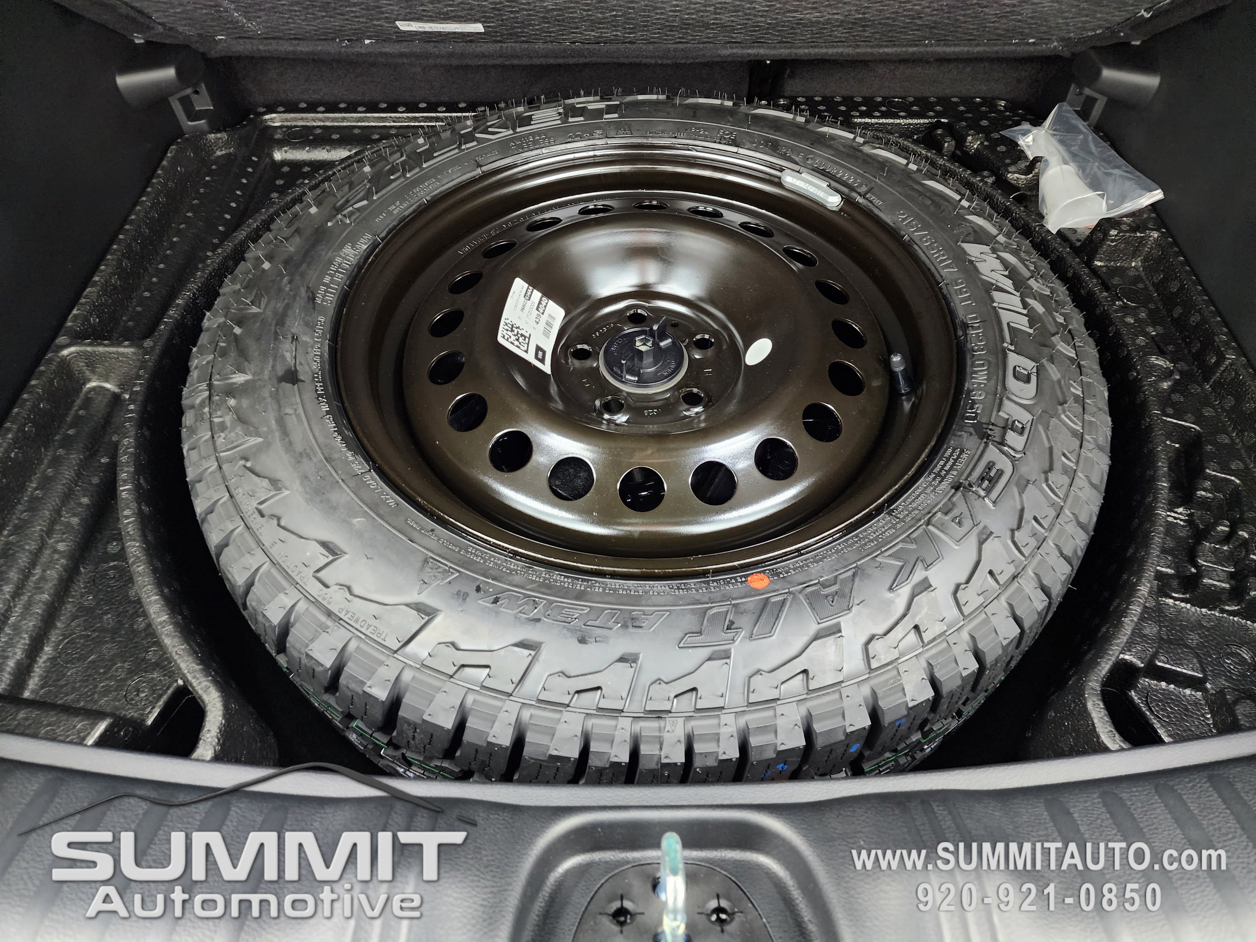 New 2026 Jeep Compass Trailhawk w/ Sun, Sound & Navigation Group image 29