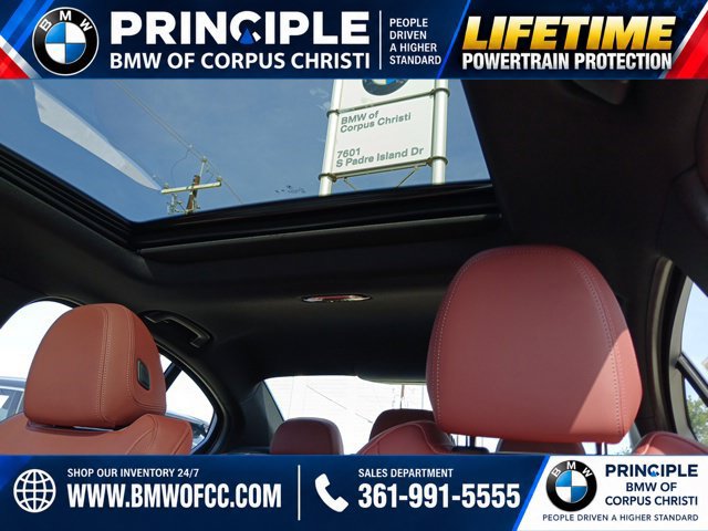 New 2026 BMW 330i Sedan w/ Premium Package RWD image 28