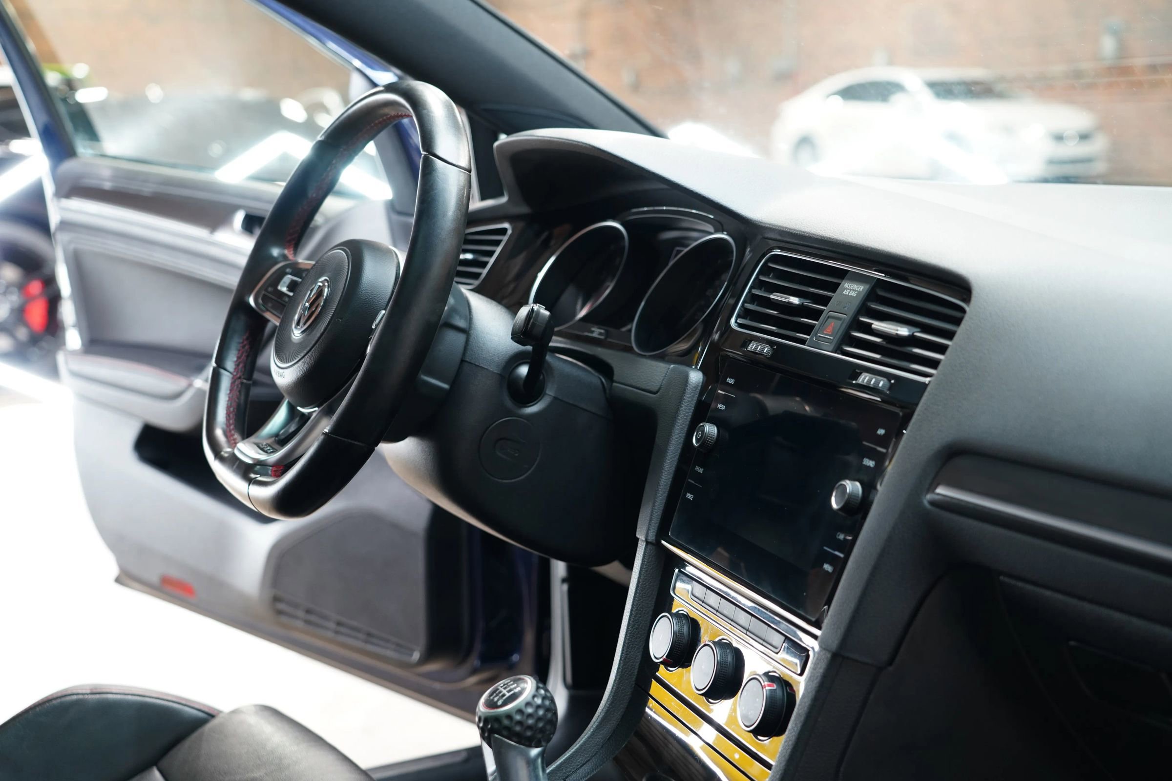 Used 2018 Volkswagen GTI SE w/ SE Leather Package image 51