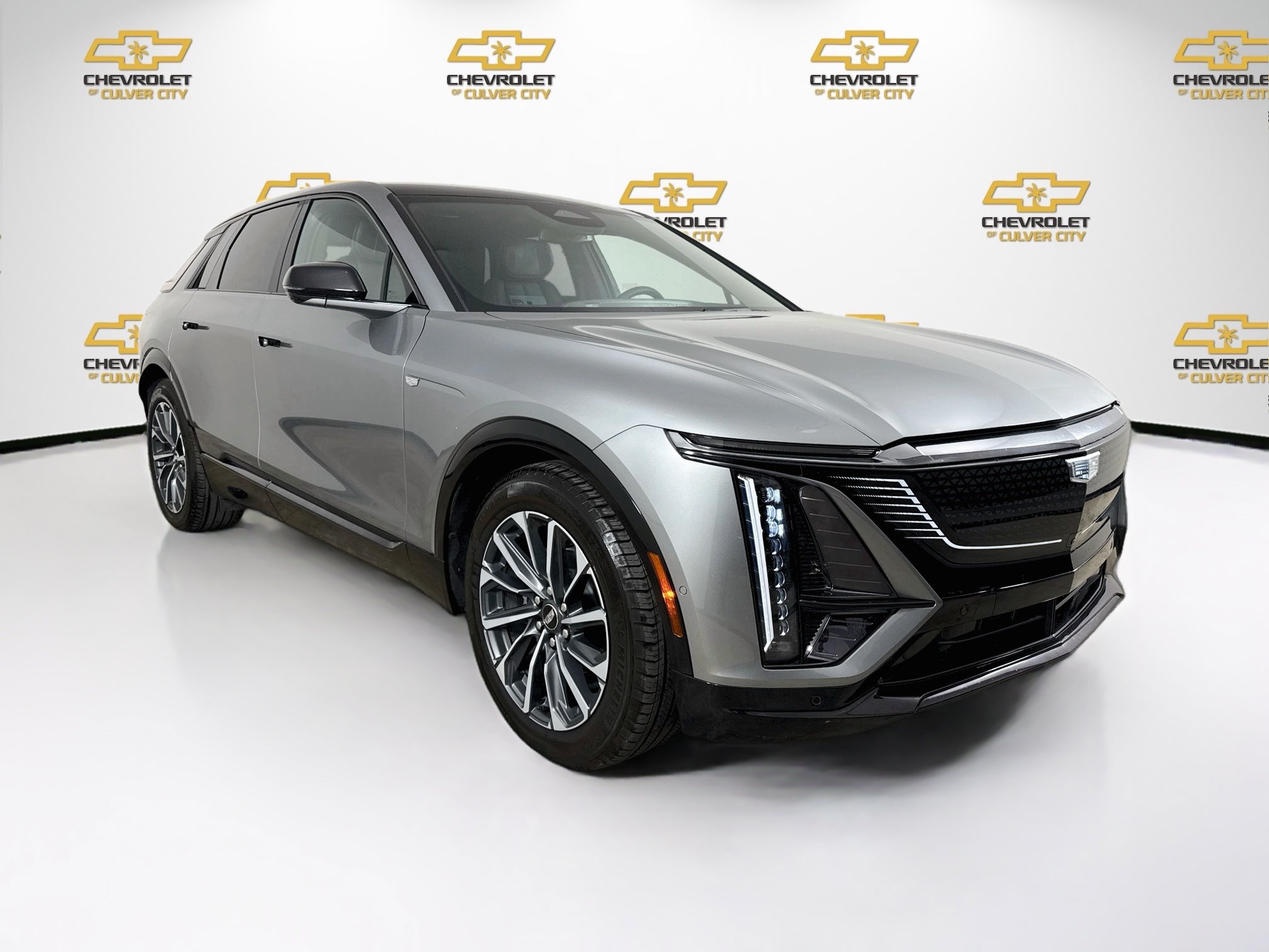 Used 2024 Cadillac Lyriq Sport RWD image 1