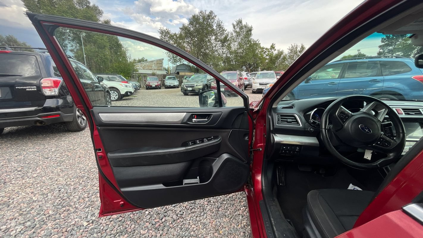 Used 2017 Subaru Legacy 2.5i Premium AWD/4WD image 11