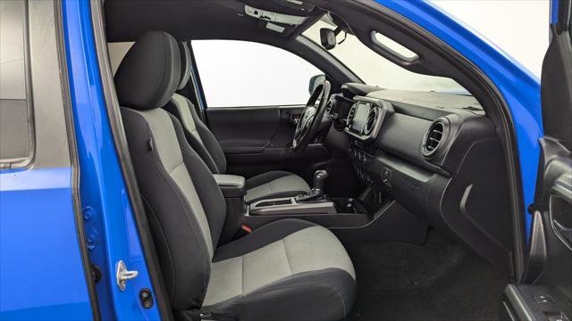 Used 2021 Toyota Tacoma TRD Sport w/ Technology Package image 21