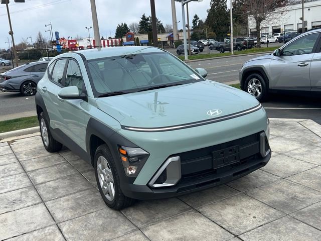 Certified 2026 Hyundai Kona SE image 7