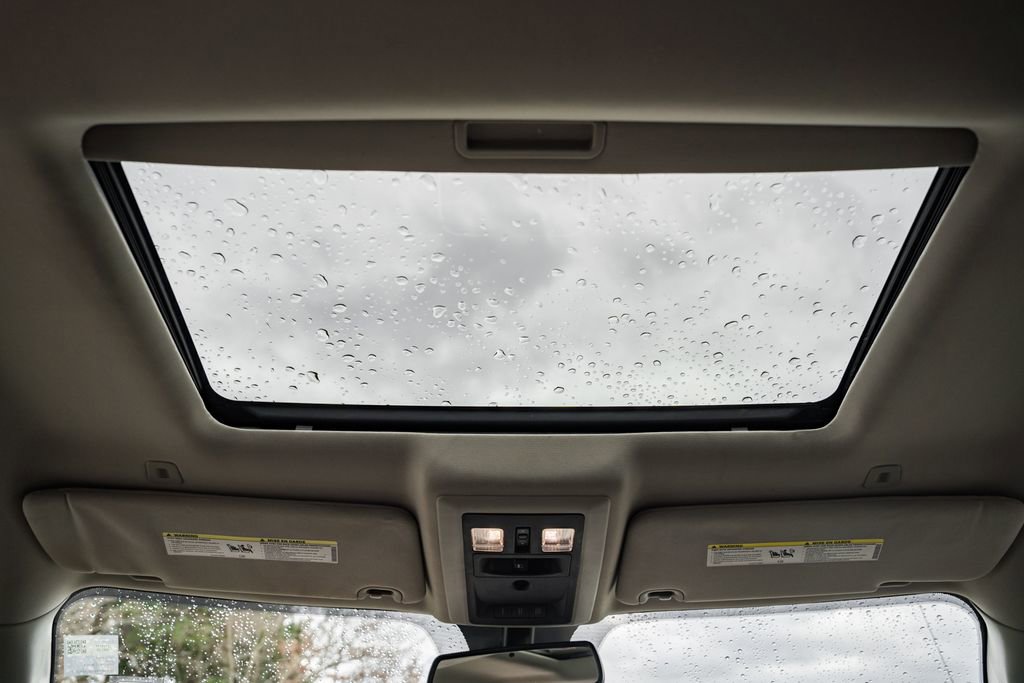 Used 2018 RAM 3500 Laramie Longhorn image 46