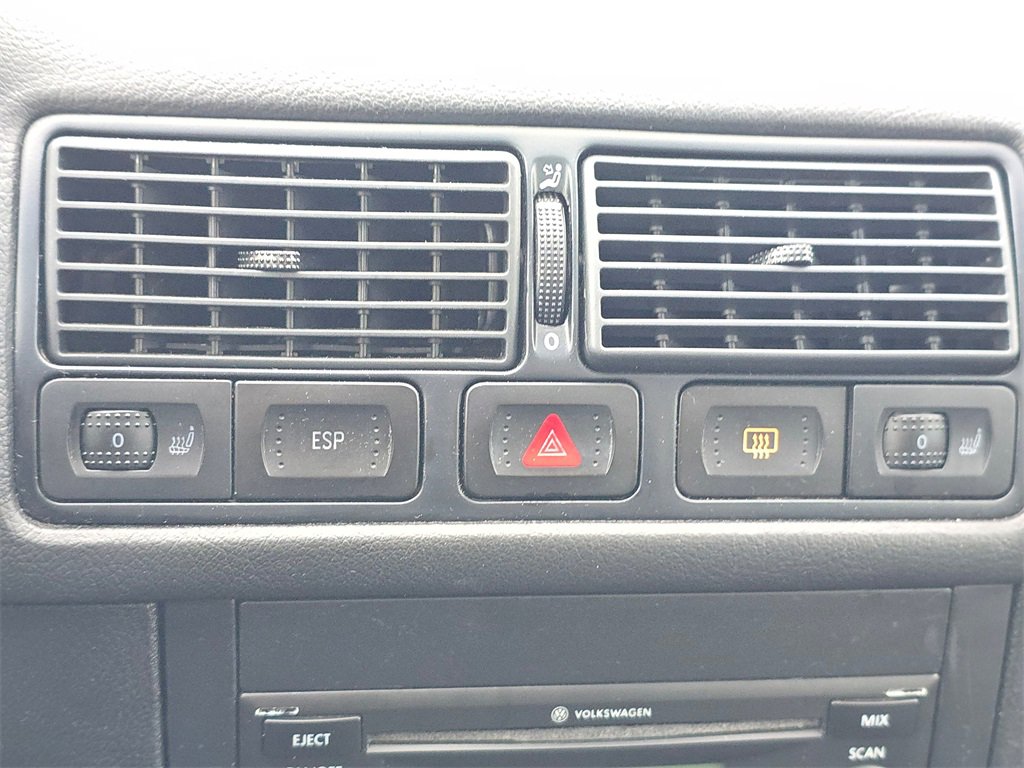 Used 2004 Volkswagen GTI 1.8T image 28