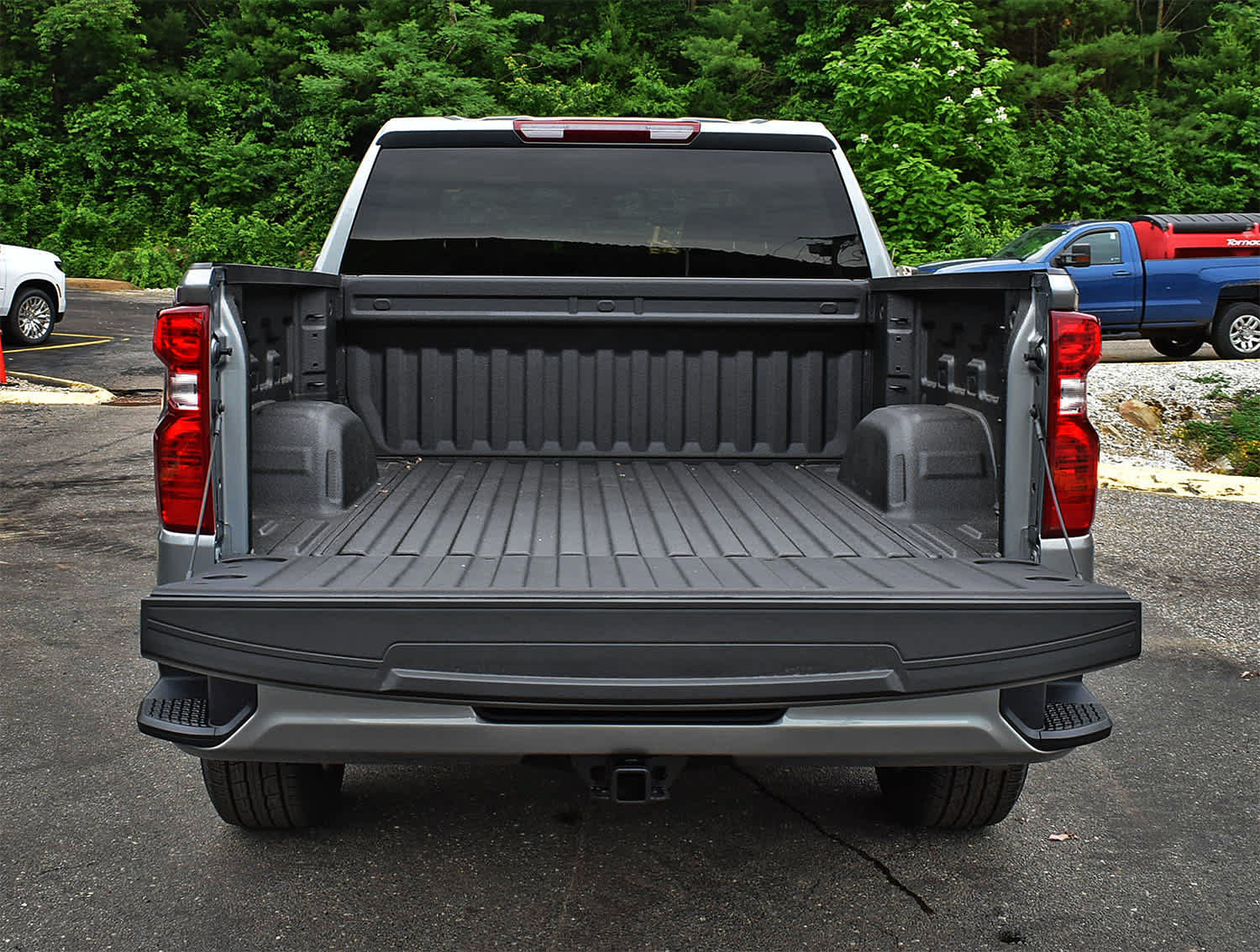 New 2026 Chevrolet Silverado 1500 Custom AWD/4WD image 8