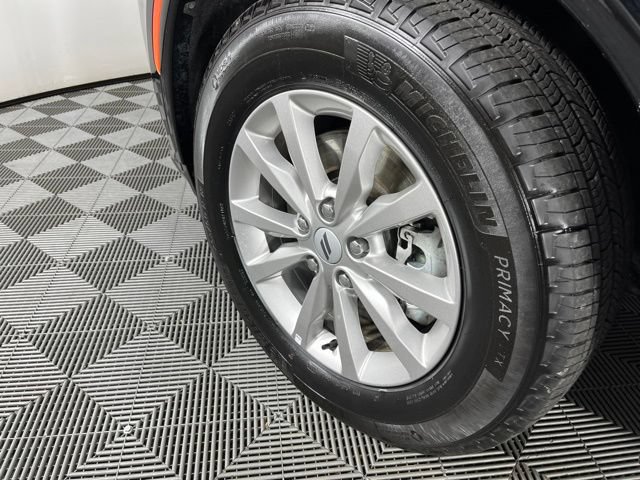 Used 2025 Dodge Durango GT RWD image 14