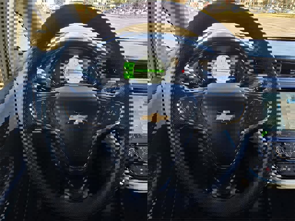 Used 2020 Chevrolet Bolt LT image 21