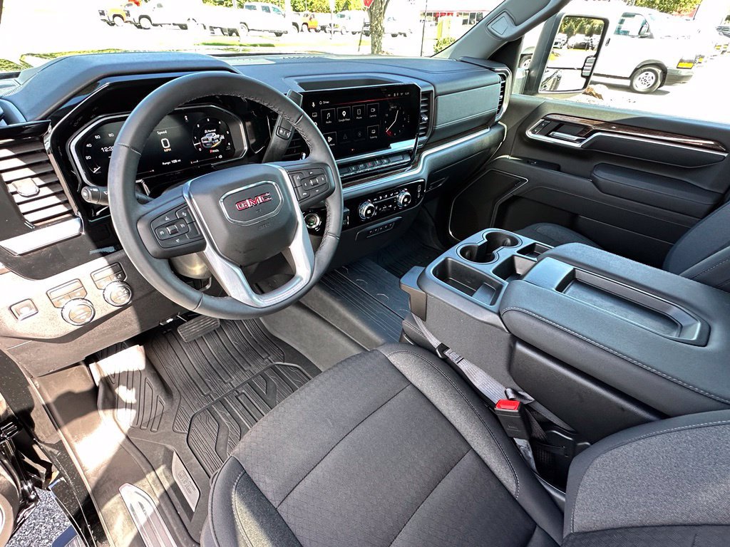 Certified 2026 GMC Sierra 3500 SLE w/ Preferred Package AWD/4WD image 20