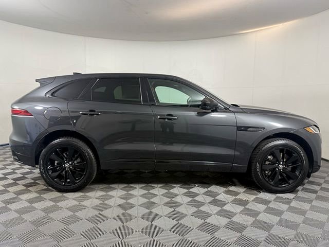 New 2026 Jaguar F-PACE R-Dynamic S image 9