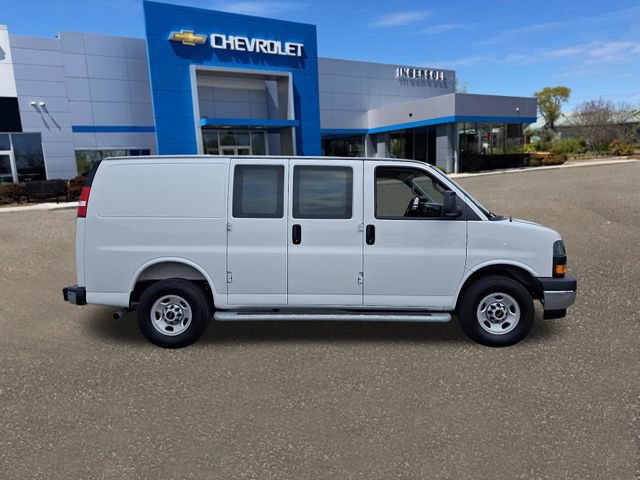Used 2025 GMC Savana 2500 w/ Driver Convenience Package RWD image 27