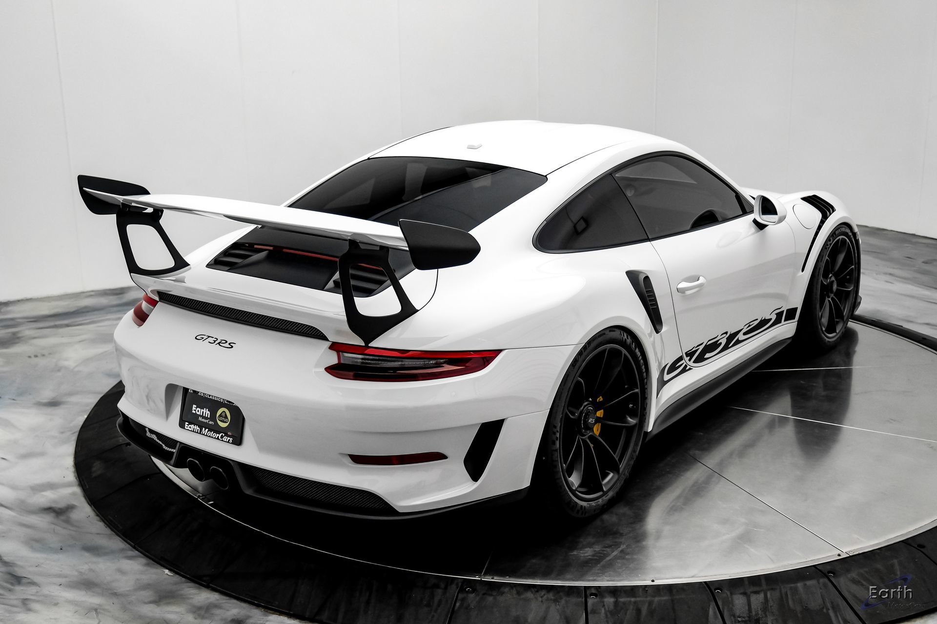 Used 2019 Porsche 911 GT3 RS RWD image 21