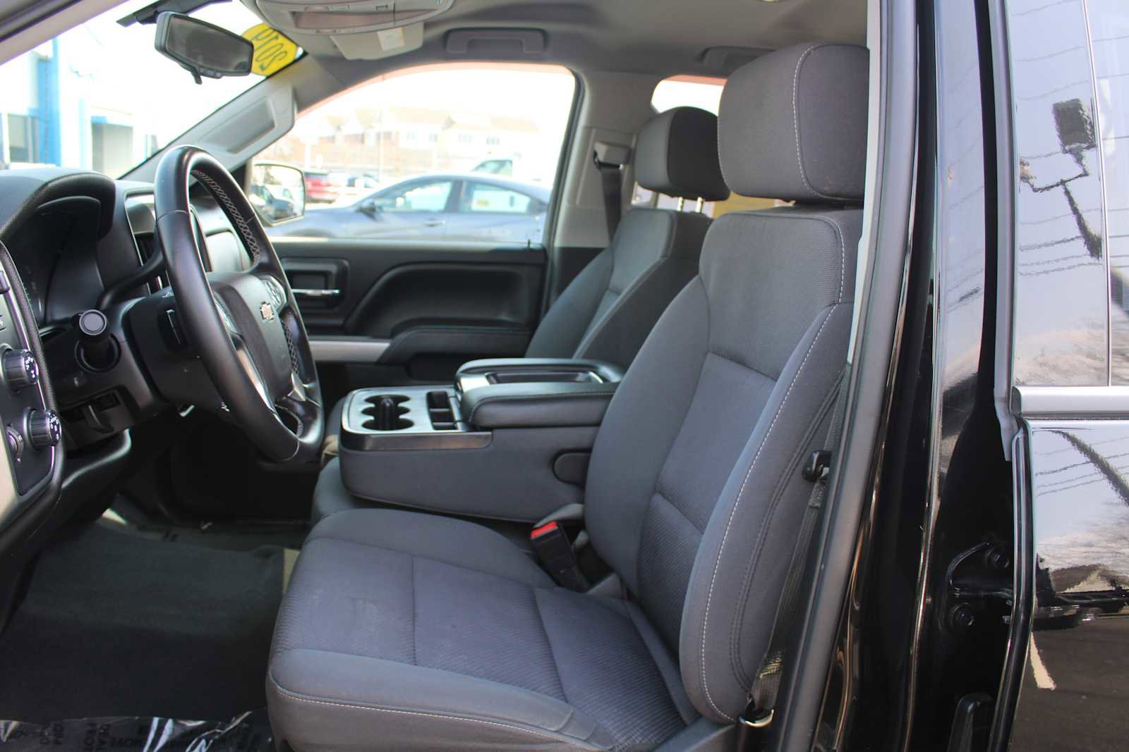 Used 2019 Chevrolet Silverado 1500 LT w/ All Star Edition image 9