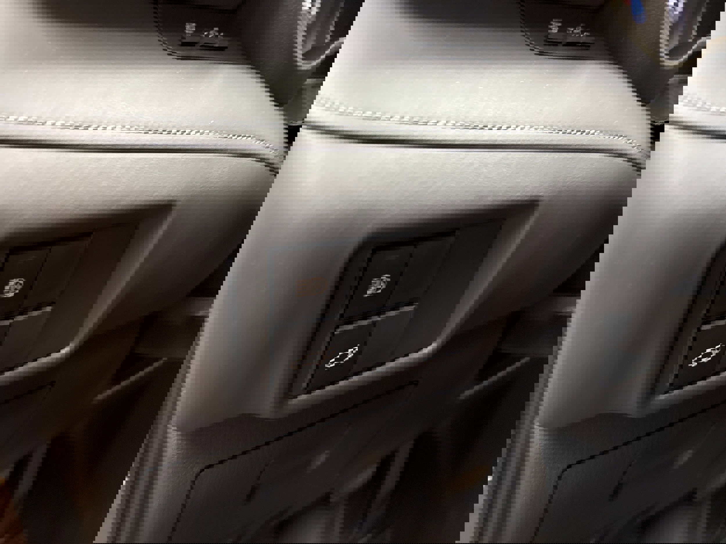 Used 2022 Toyota Highlander XLE image 30