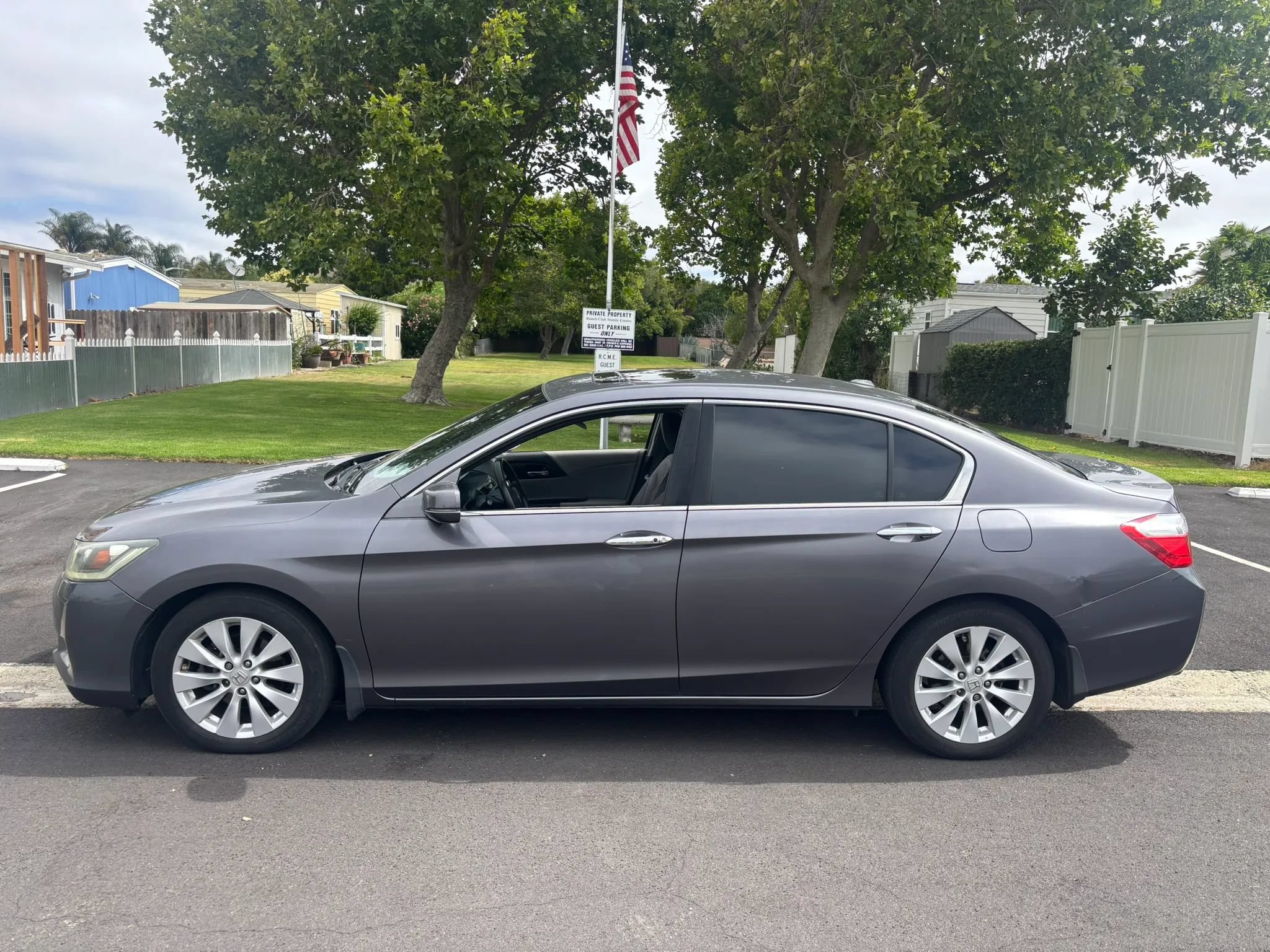 Used 2015 Honda Accord EX-L image 1