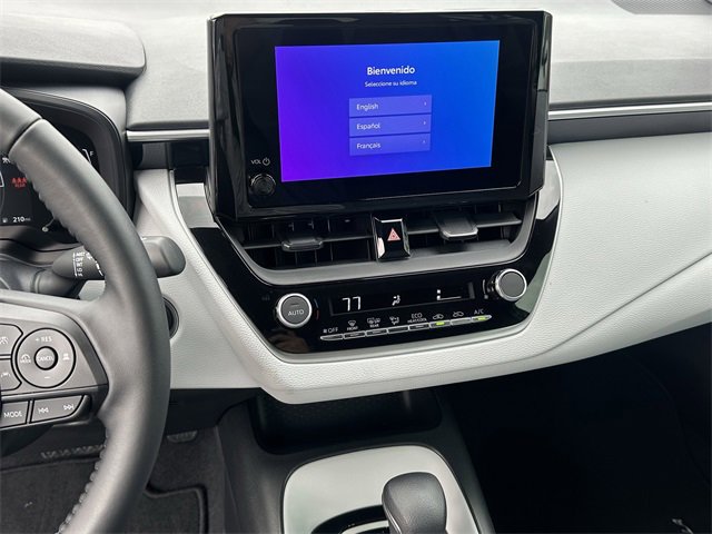 Used 2026 Toyota Corolla SE image 16