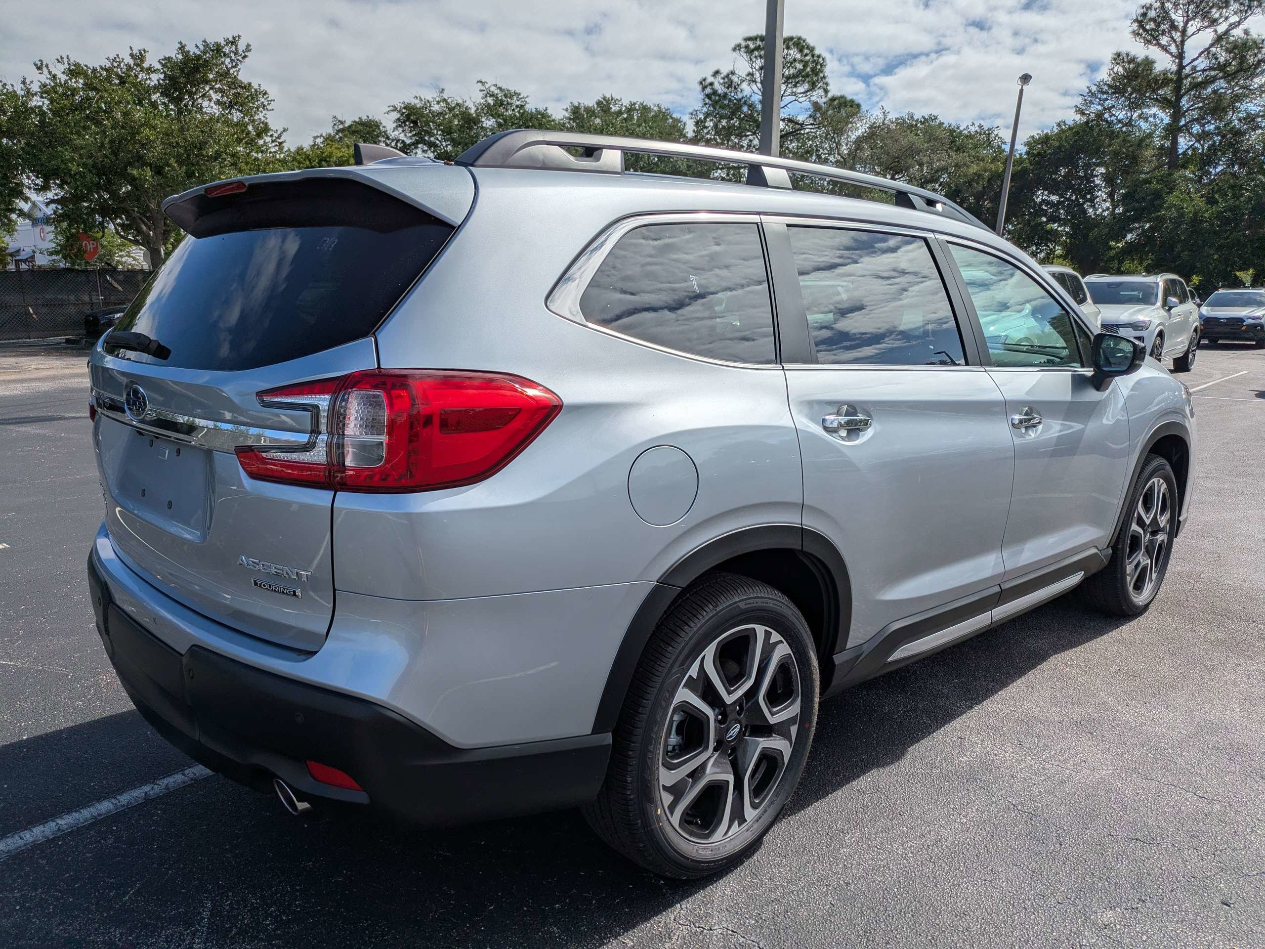 New 2026 Subaru Ascent Touring AWD/4WD image 4