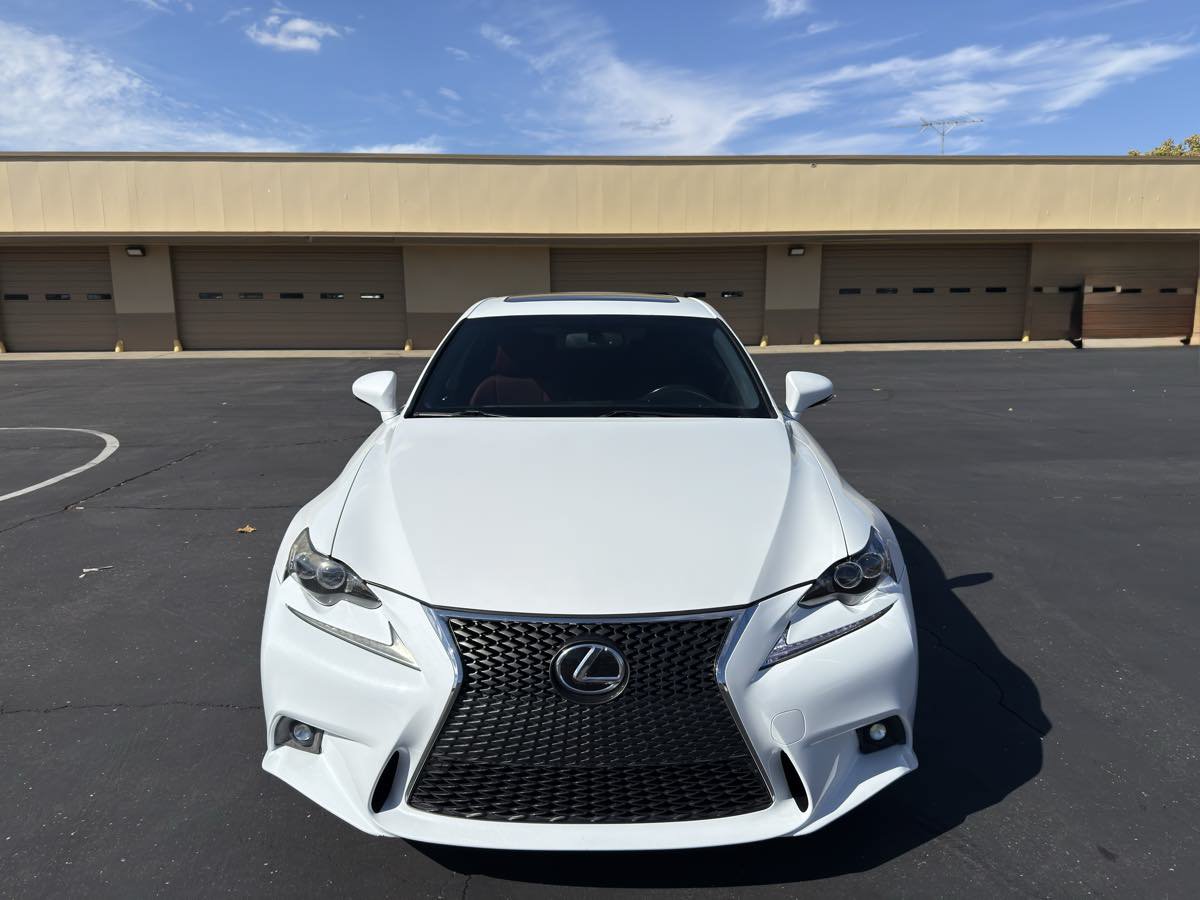 Used 2014 Lexus IS 350 w/ F Sport Package RWD image 2